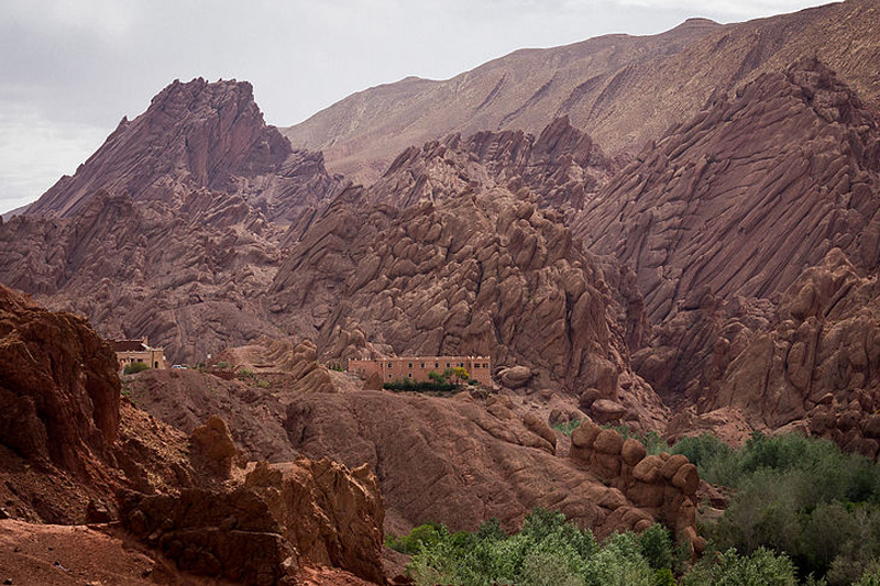 ROCK FORMATIONS DADES - TOURS OF MOROCCO